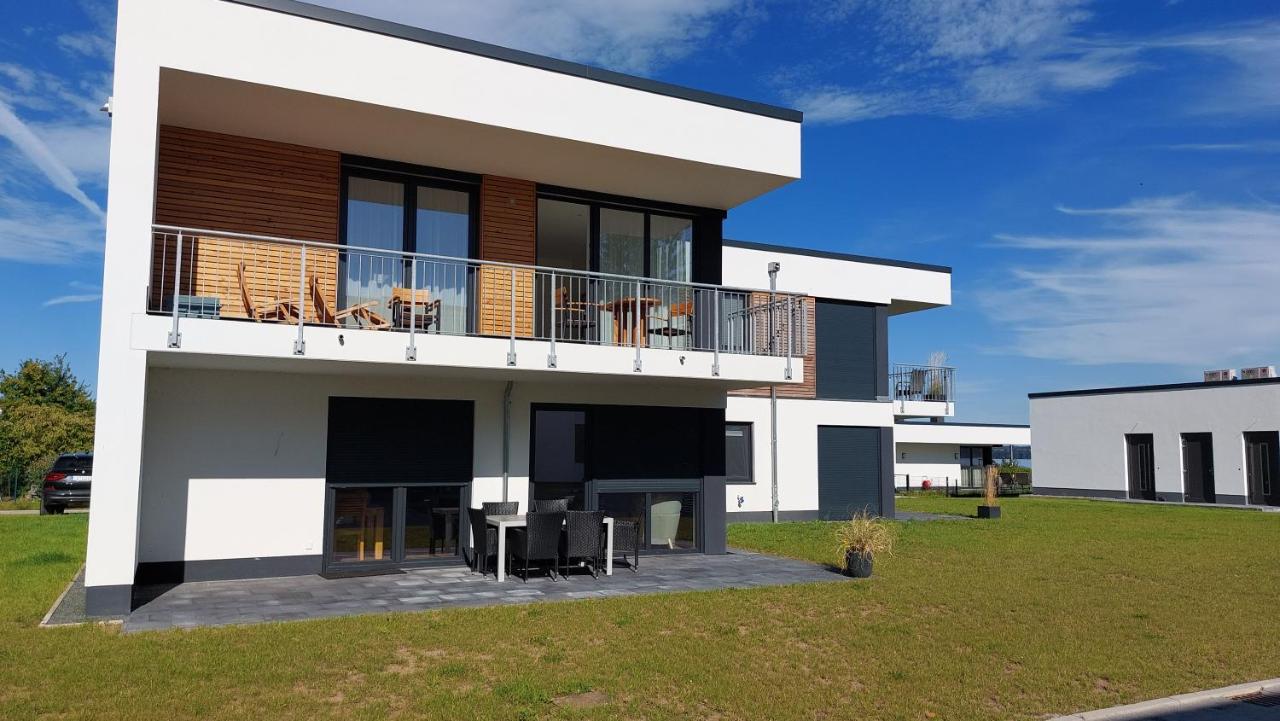Hangar 19 Wohnung Seerose 2-3 Schwerin  Exterior foto